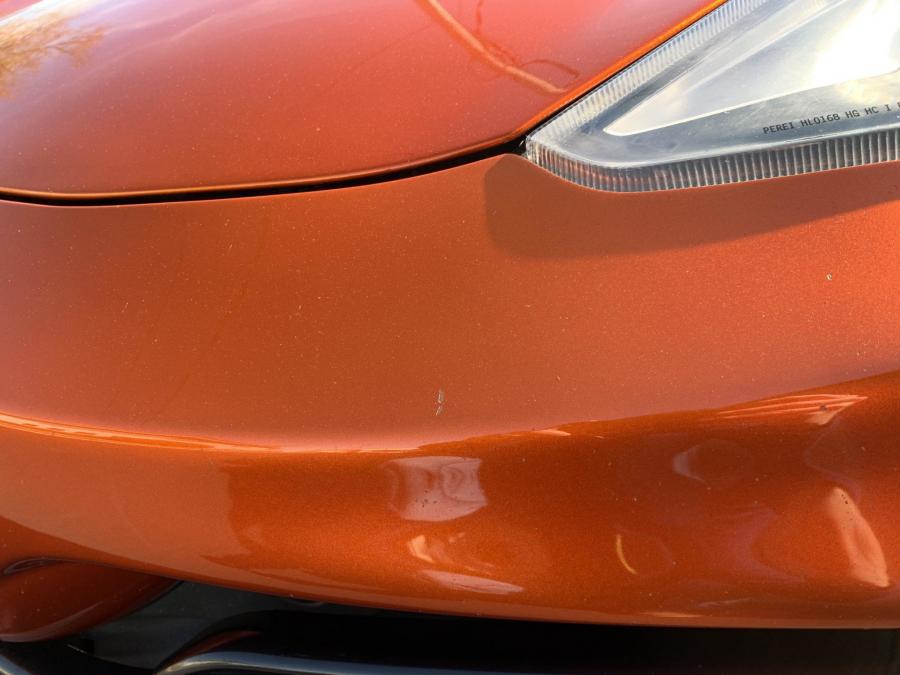 Детали экстерьера McLaren MP4-12C 2012 года  (фото 16 из 48)